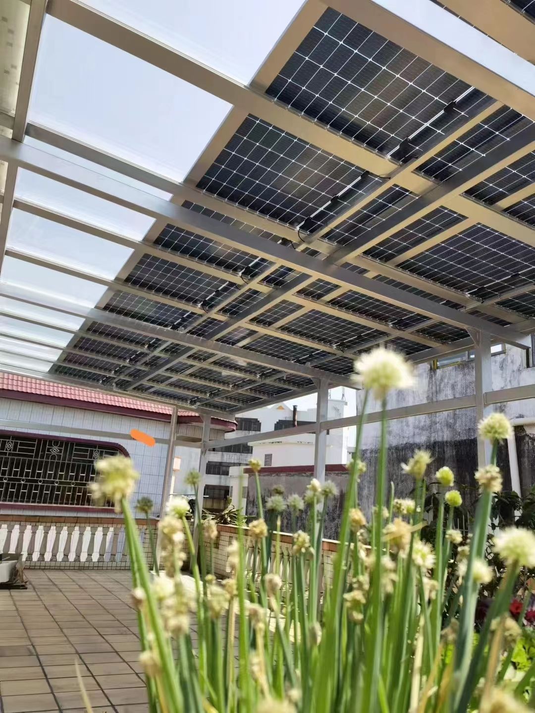 德阳别墅家用屋顶太阳能发电系统安装